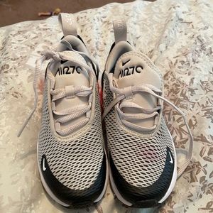 Sz 11c air Max 270
